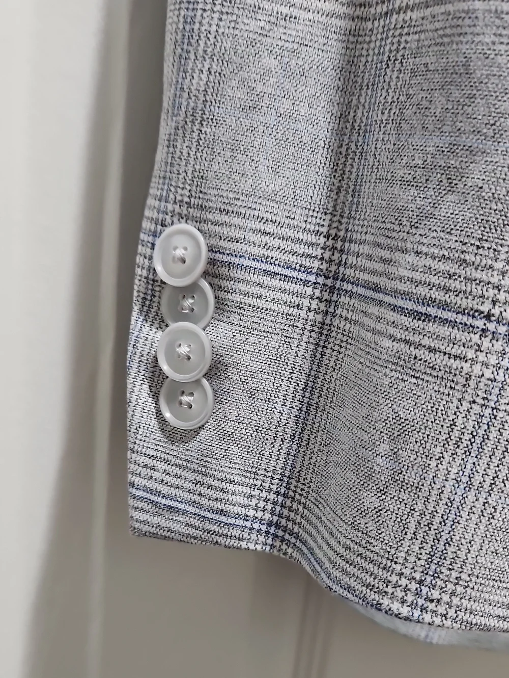 Tommy Hilfiger Men's Gray Plaid Modern Fit Sport Coat Suit Jacket Size 36Short